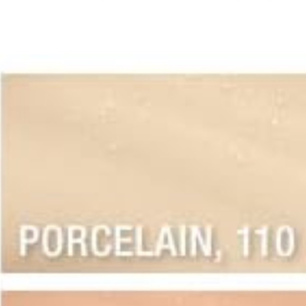 Maybelline Fit Me Matte + Liquid Foundation, 110 Porcelain, Oil-Free Foundation - Picture 3 of 6